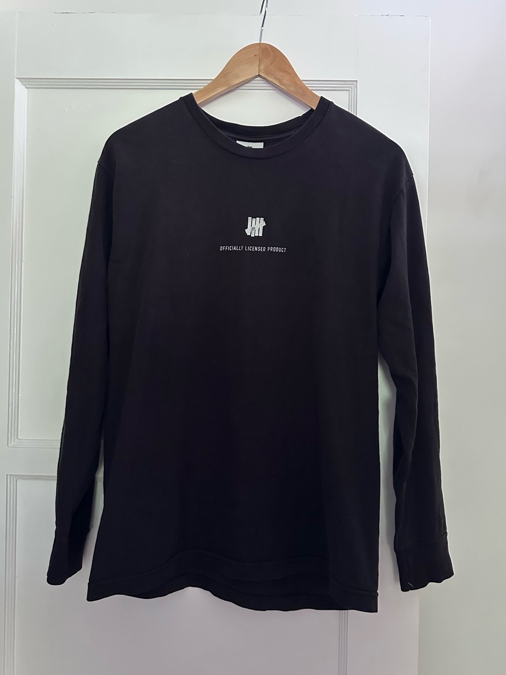 Undefeated UNDFTD Long Sleeve Tee “Officially Licensed Product” — Size Medium